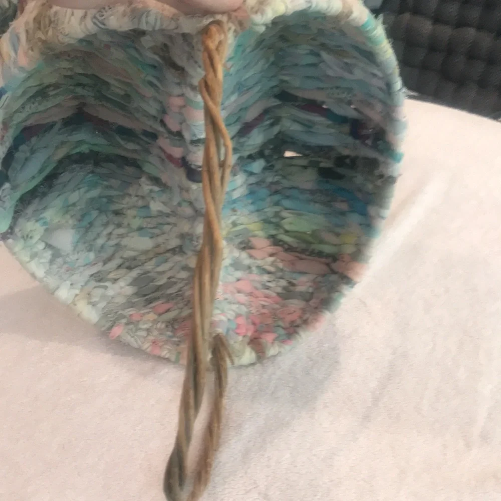 Basket Rag With Divider